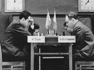 Mikhail Tal's First Brilliancy? - Tal vs. Simagin, 1956 